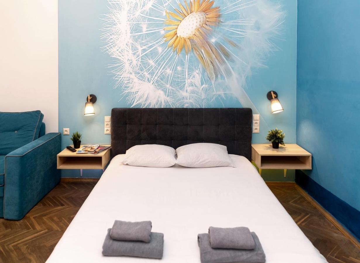 Main Square Apartment Good Stay In The City Center Leopoli Esterno foto