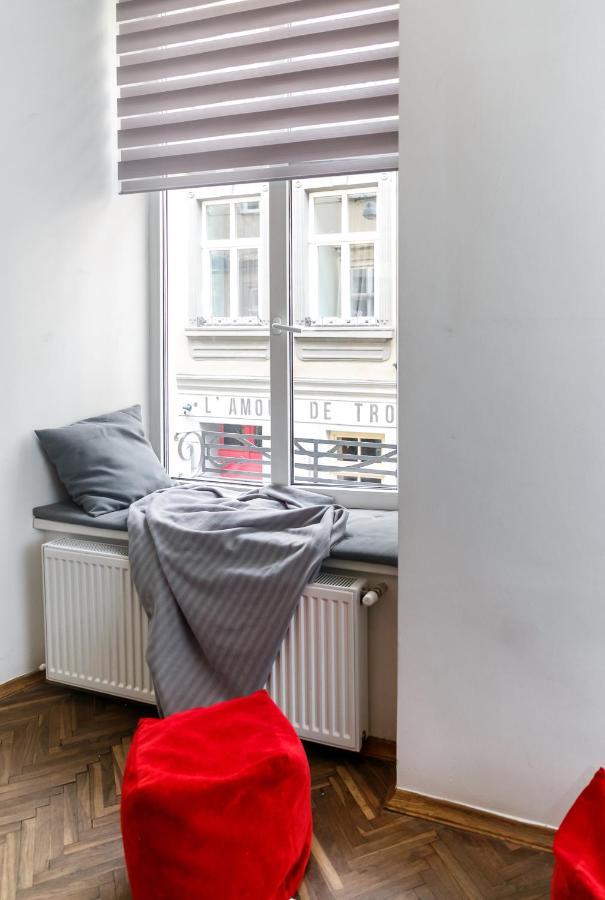 Main Square Apartment Good Stay In The City Center Leopoli Esterno foto
