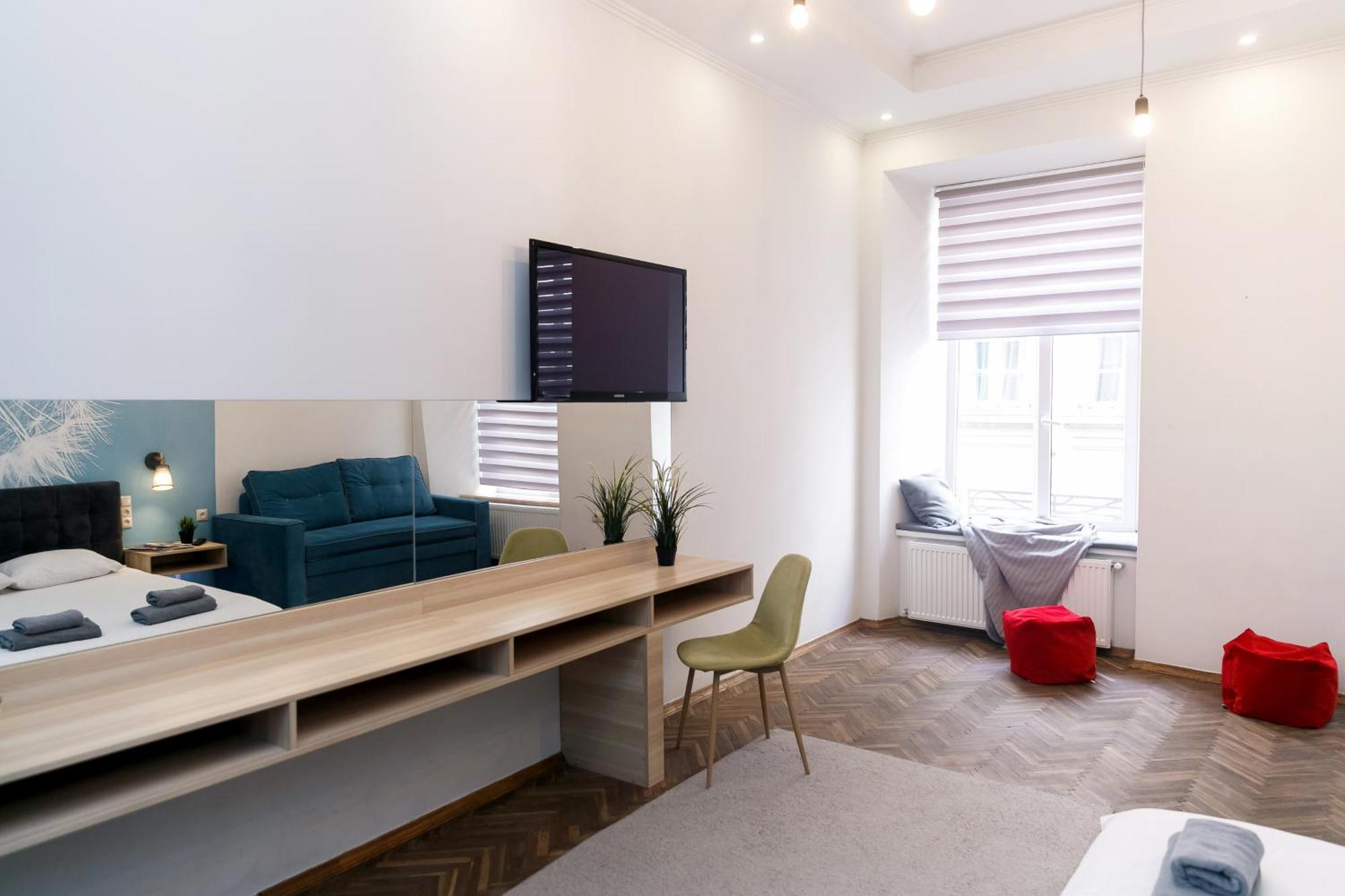 Main Square Apartment Good Stay In The City Center Leopoli Esterno foto